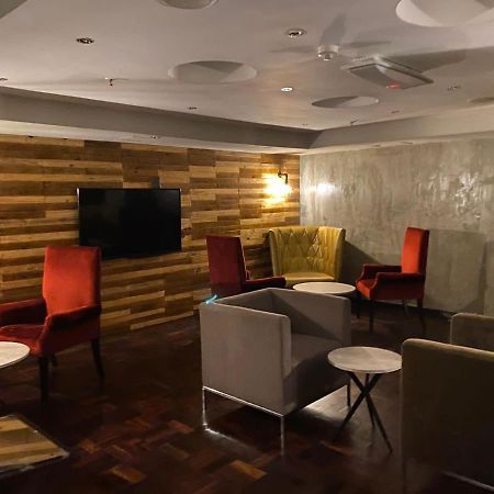Mapungubwe Hotel Apartments Marshalltown Йоханнесбург Экстерьер фото